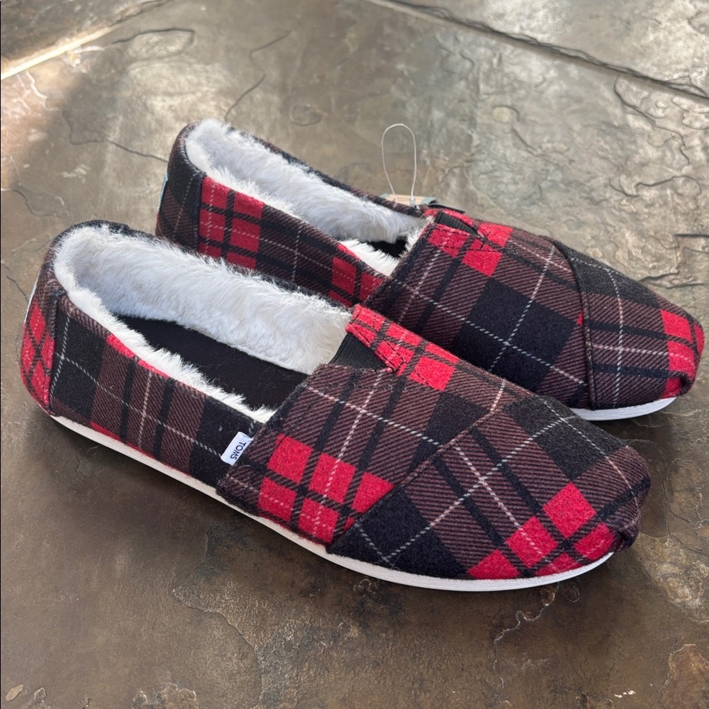 Toms Alpargata Cozy Slip-On Flats - Picture 2 of 12